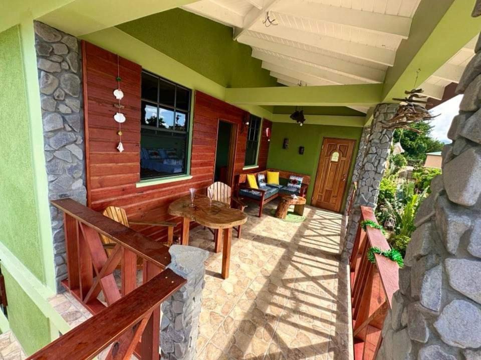 Orchid Resort Ltd Guillet Exterior photo