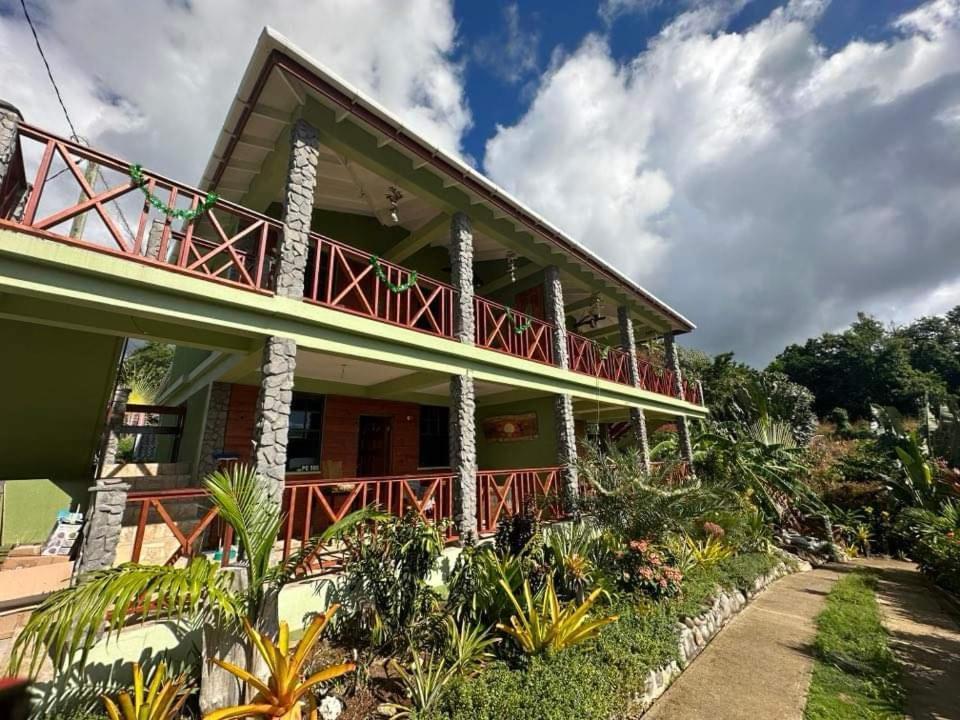Orchid Resort Ltd Guillet Exterior photo